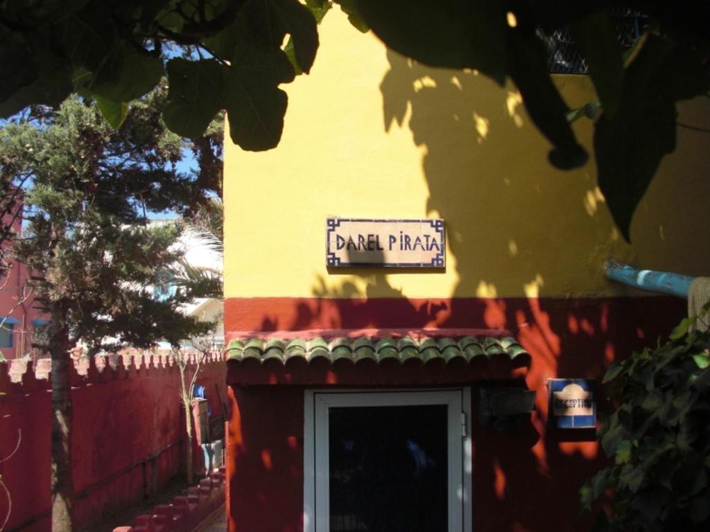 Dar El Pirata Hostel Asilah Εξωτερικό φωτογραφία